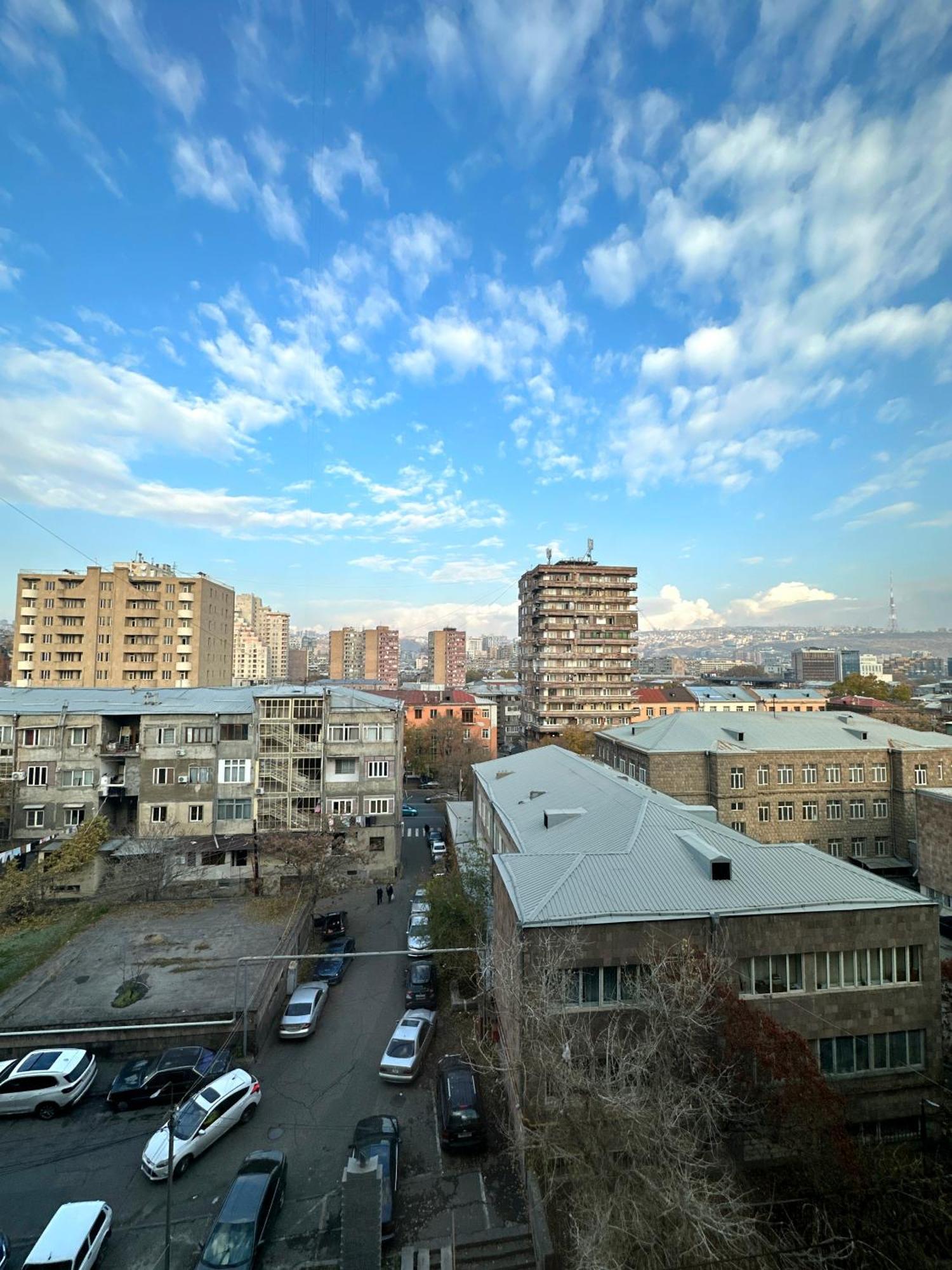 Mike Apartment Yerevan Exterior photo